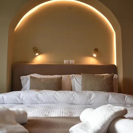 Lux, Seaview, Parking, Panorama - Thearetsouplace, 1g Wifi, Netflix, Cosmote Tv Apartment *